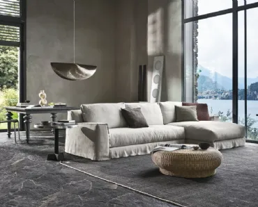 Tavolino Bolla 15 in midollino intrecciato di Gervasoni