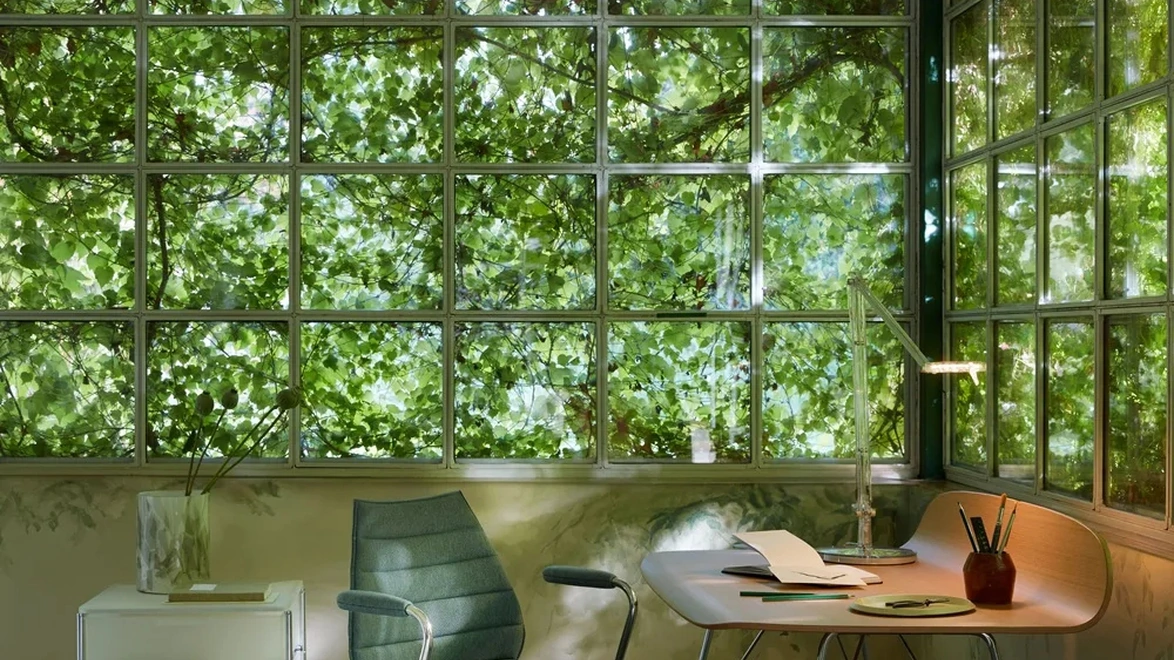 Scrittoio Earl of Wood di Kartell