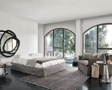 Tavolino Next in alluminio di Gervasoni