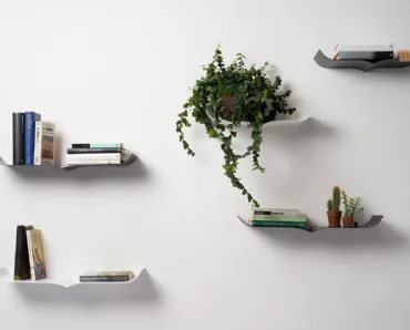 Mensola in acciaio Nori di Opinion Ciatti