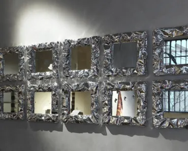 Specchio in alluminio cromo Tab-u Mirror di Opinion Ciatti