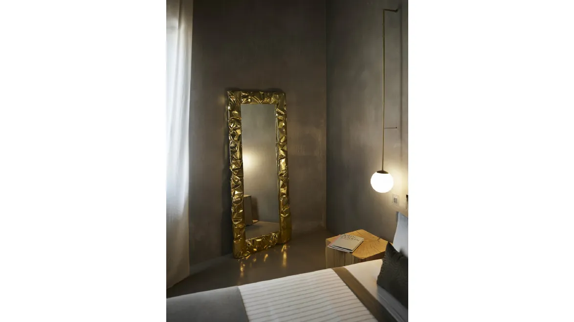 Specchio Tab-u Mirror di Opinion Ciatti