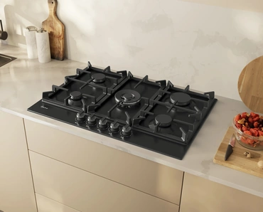 Piano cottura a gas 75 cm acciaio smaltato nero N 70 di NEFF