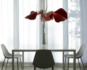 Lampada rossa sospesa Papavero Raggiante di Opinion Ciatti