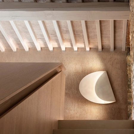 Lampada da parete Plier di Mogg