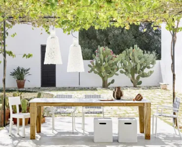 Lampada a sospensione Random Outdoor in polietilene di Gervasoni