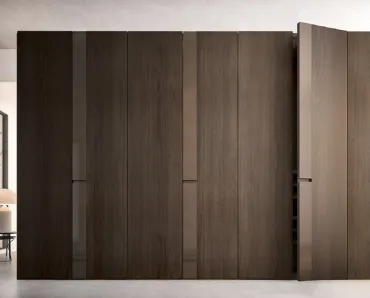 Armadio con ante battenti Strip di Alf Da Frè
