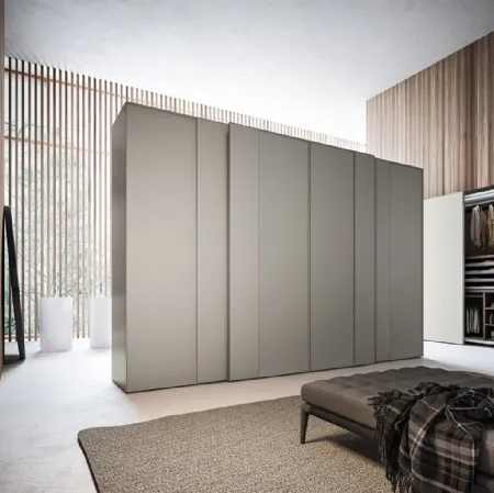 Armadio con ante scorrevoli Frame in laccato di Alf Da Frè