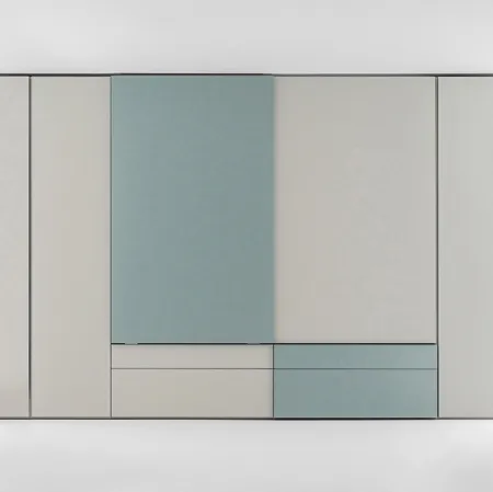 Armadio Freedhome Scorrevole con cassetti in laccato opaco a due colori di Caccaro