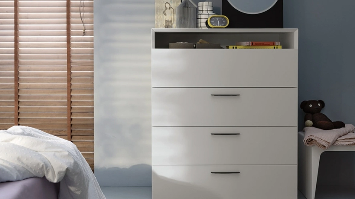 Cassettiera Avenue Night di Kristalia