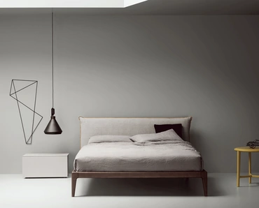 Letto con testiera imbottita Bun di Kristalia