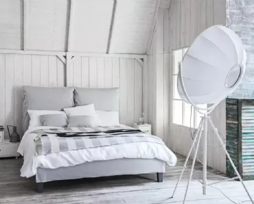 Letto imbottito Fly di Gervasoni