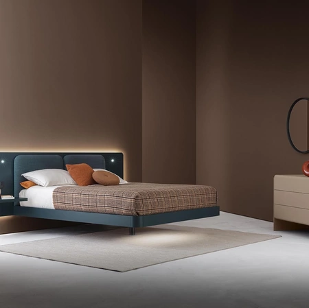 Letto sospeso in laccato con testiera Grand Voile di Alf Da Frè