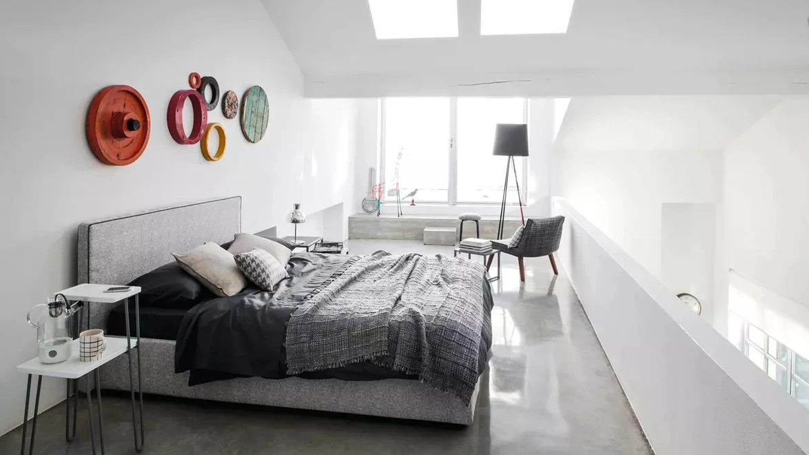 Letto Linea in tessuto di Gervasoni