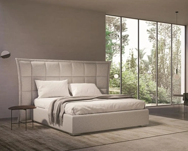 Letto imbottito con testiera trapuntata Maya High di Ergogreen