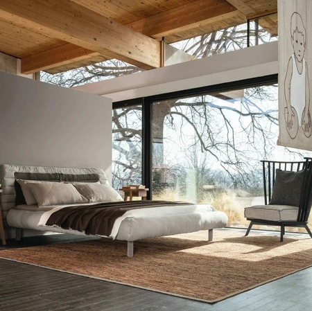 Letto in tessuto Plumeau di Gervasoni
