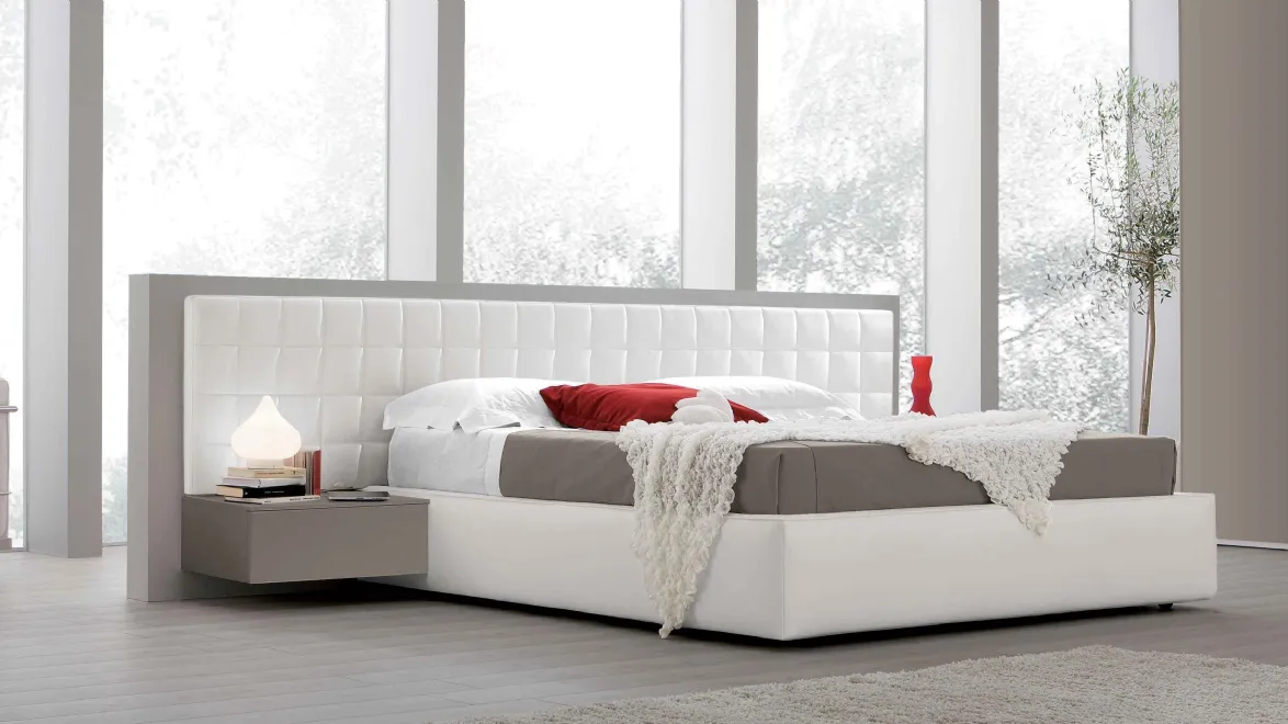 Letto con testiera Maya Boiserie di Spagnol Mobili