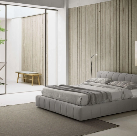 Letto in tessuto imbottito Terence di Valentini