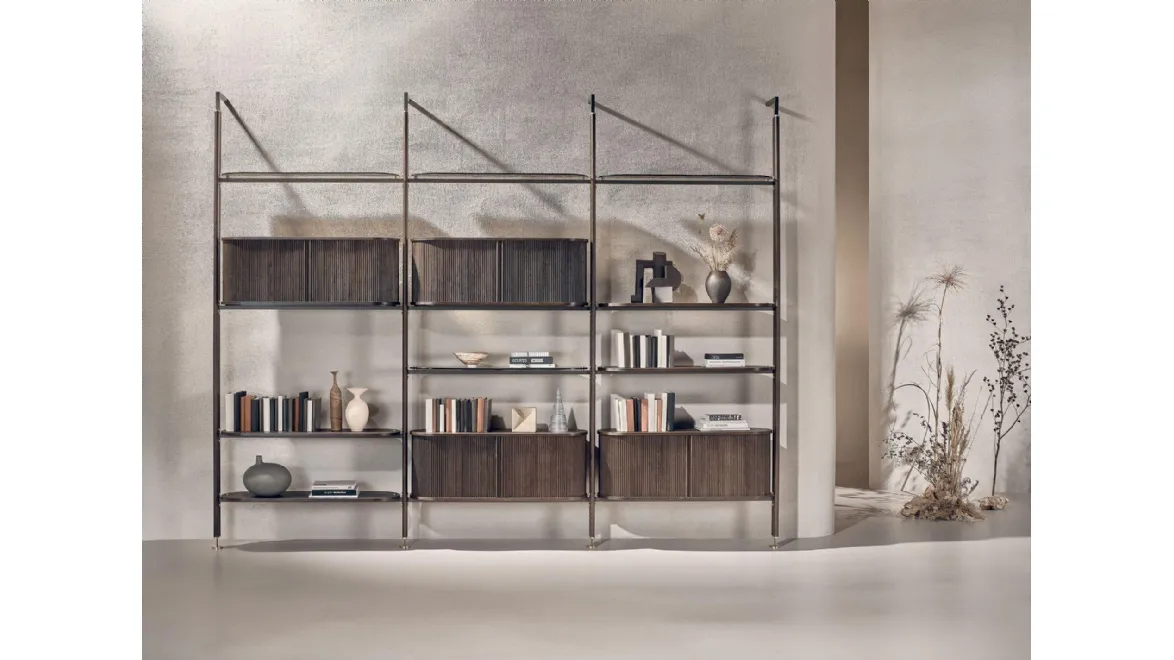 Libreria Stem in legno e metallo con mensole in vetro di Nature Design