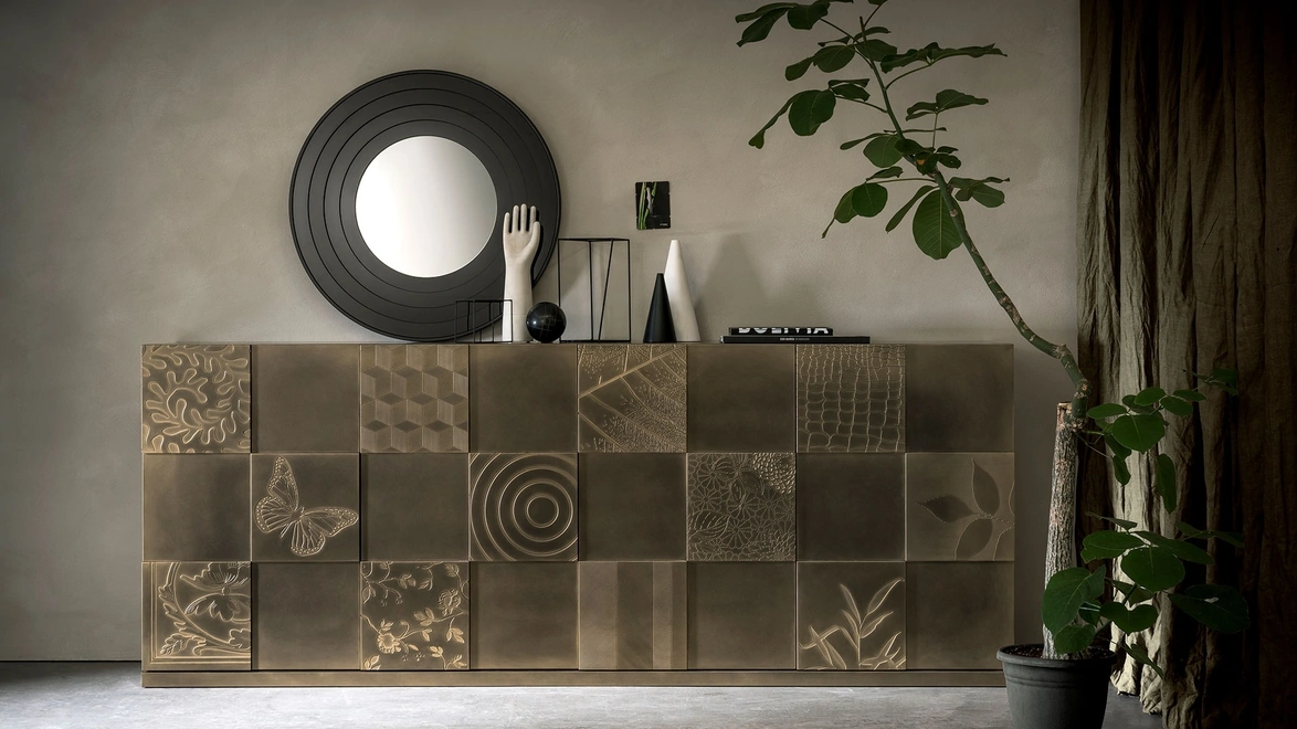 Madia Quadro in laccato effetto Ottone Vintage Patchwork di Capo d'Opera