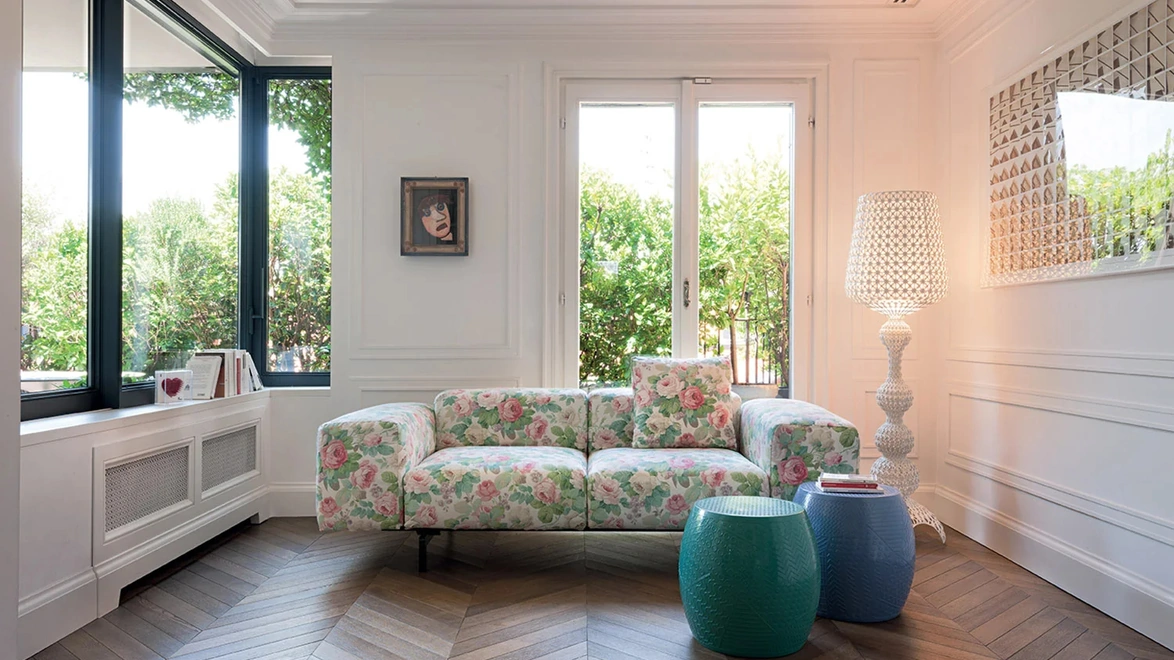 Divano lineare Largo Gubbio di Kartell
