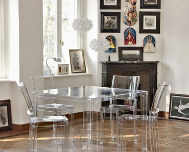 Sedia impilabile La Marie in policarbonato trasparente di Kartell