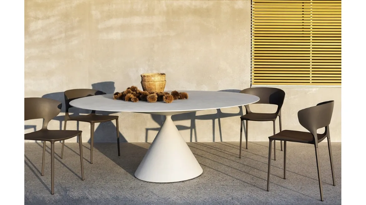 Sedia impilabile Koki di Desalto