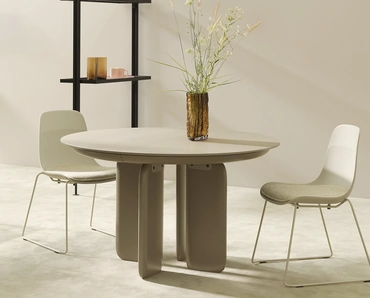 Sedia Elephantino di Kristalia