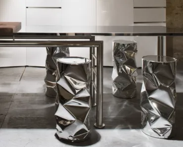 Sgabello in metallo Tab-u di Opinion Ciatti