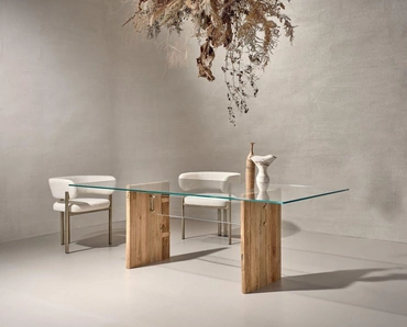 Tavolo Bridge in vetro con base in legno secolare di Nature Design