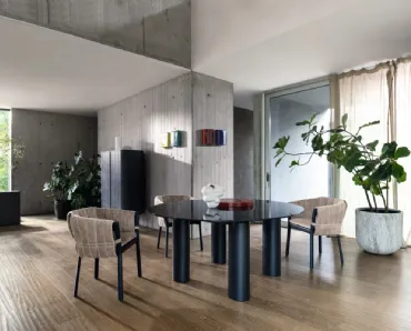 Tavolo Daen 36 in vetro di Gervasoni