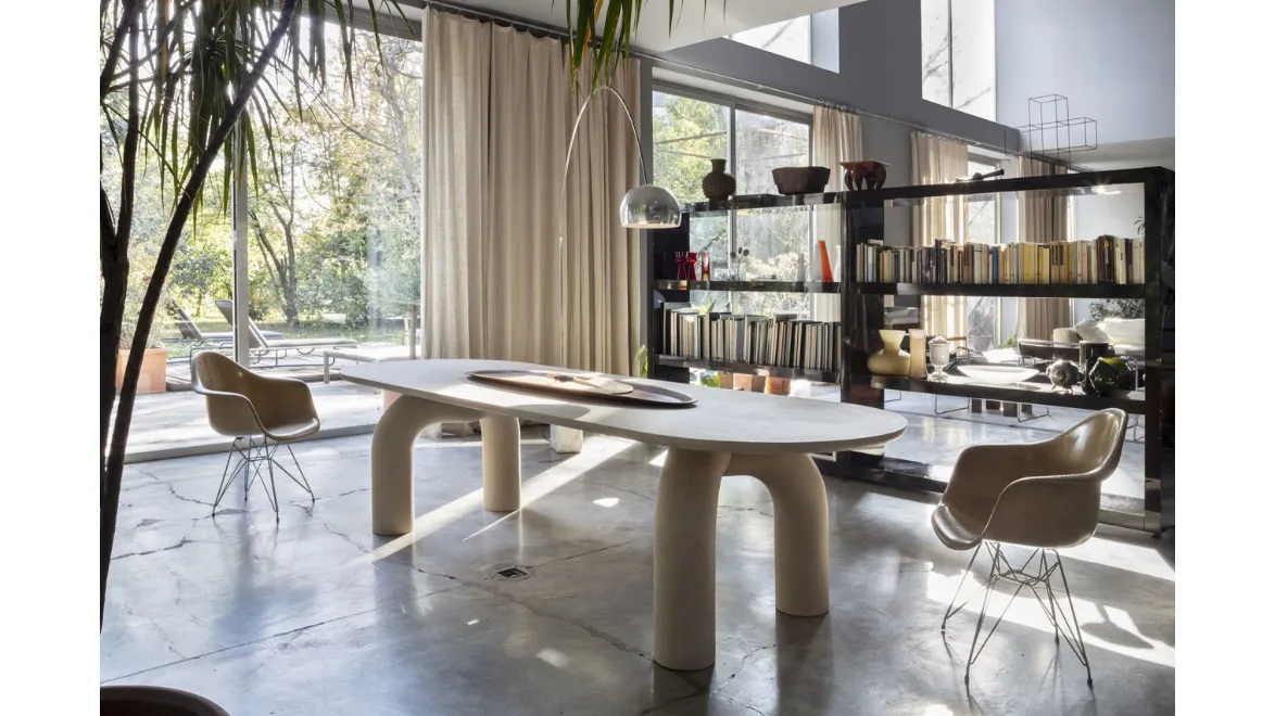 Tavolo di design Elephante di Mogg