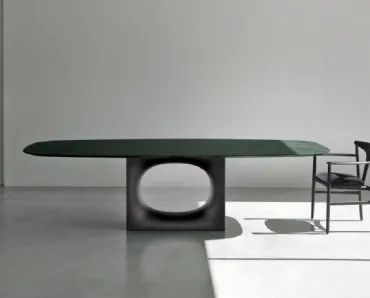 Tavolo Holo di Kristalia