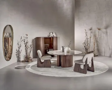 Tavolo tondo Tide Lounge con top in marmo e base in noce di Nature Design