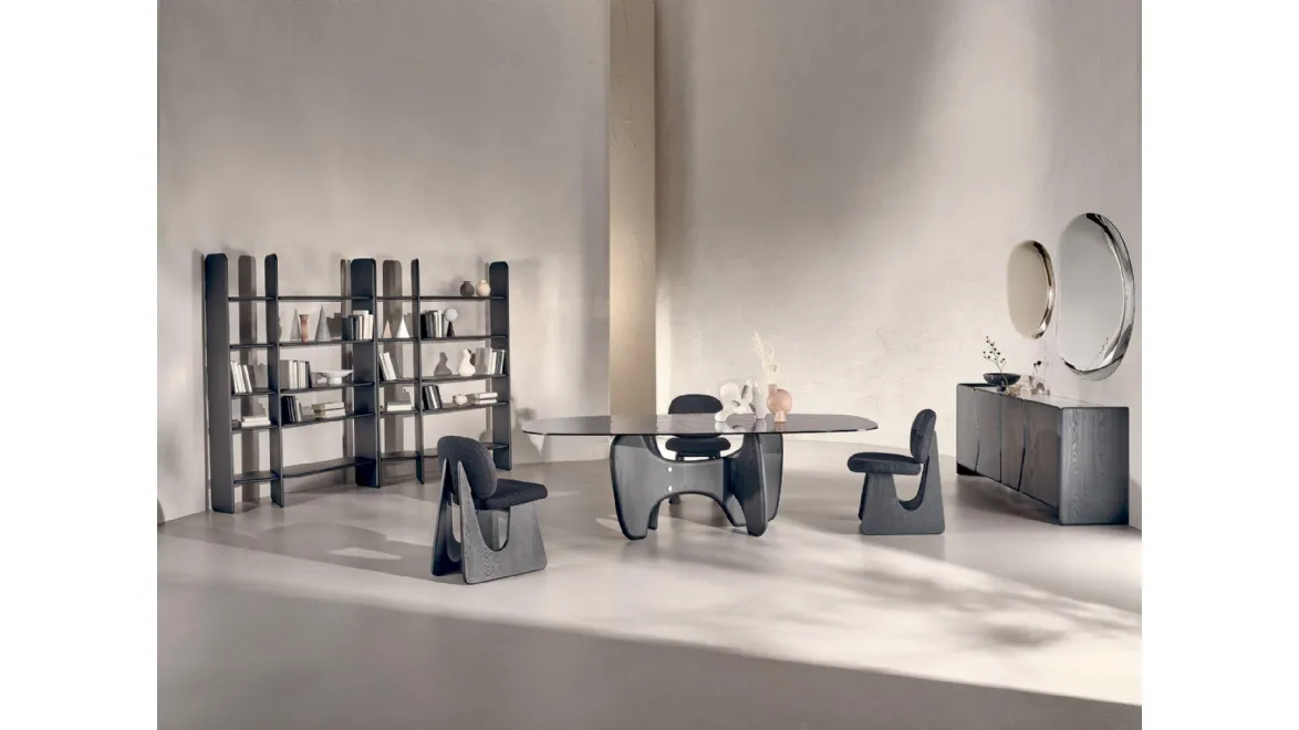 Tavolo Tribe in vetro cotto fumé e frassino di Nature Design