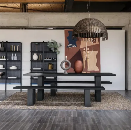 Tavolo Yaku 33 in MDF impiallacciato di Gervasoni