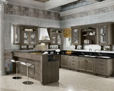 Cucina Classica Gold Elite con penisola di Home Cucine