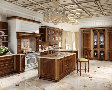 Cucina Classica Imperial con isola di Home Cucine