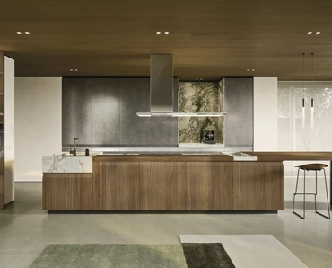 Cucina Design con isola C02 in legno e laccato di Copat Life