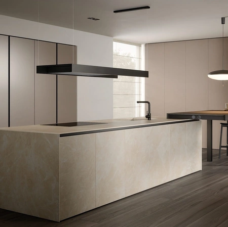 Cucina Design con isola C08 in laccato e gres di Copat Life