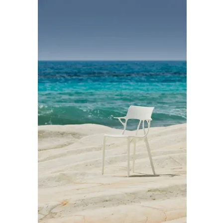 Sedia AI di Kartell