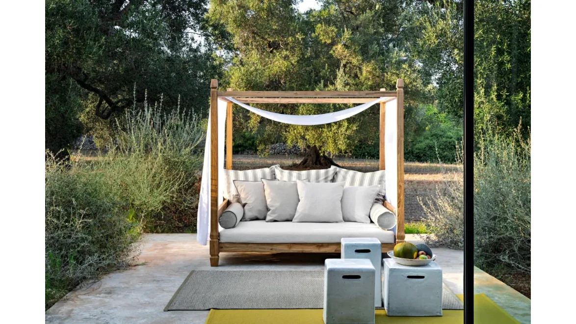 Divano a Baldacchino Jeko di Gervasoni